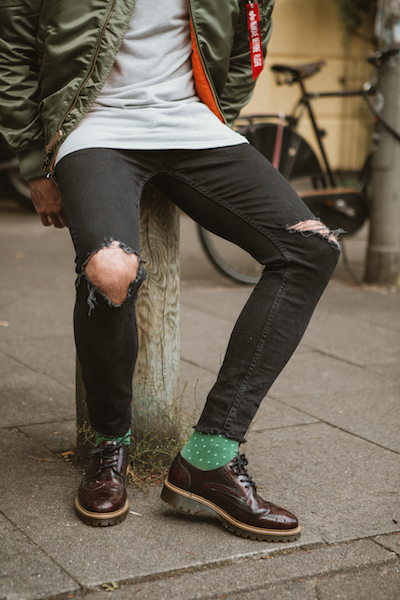 coole schwarze skinny jeans von only & sons. perfekt für jeden street look.